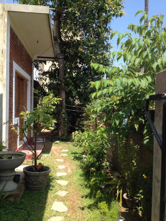 Manik Home Stay Kudapaduwa Zimmer foto