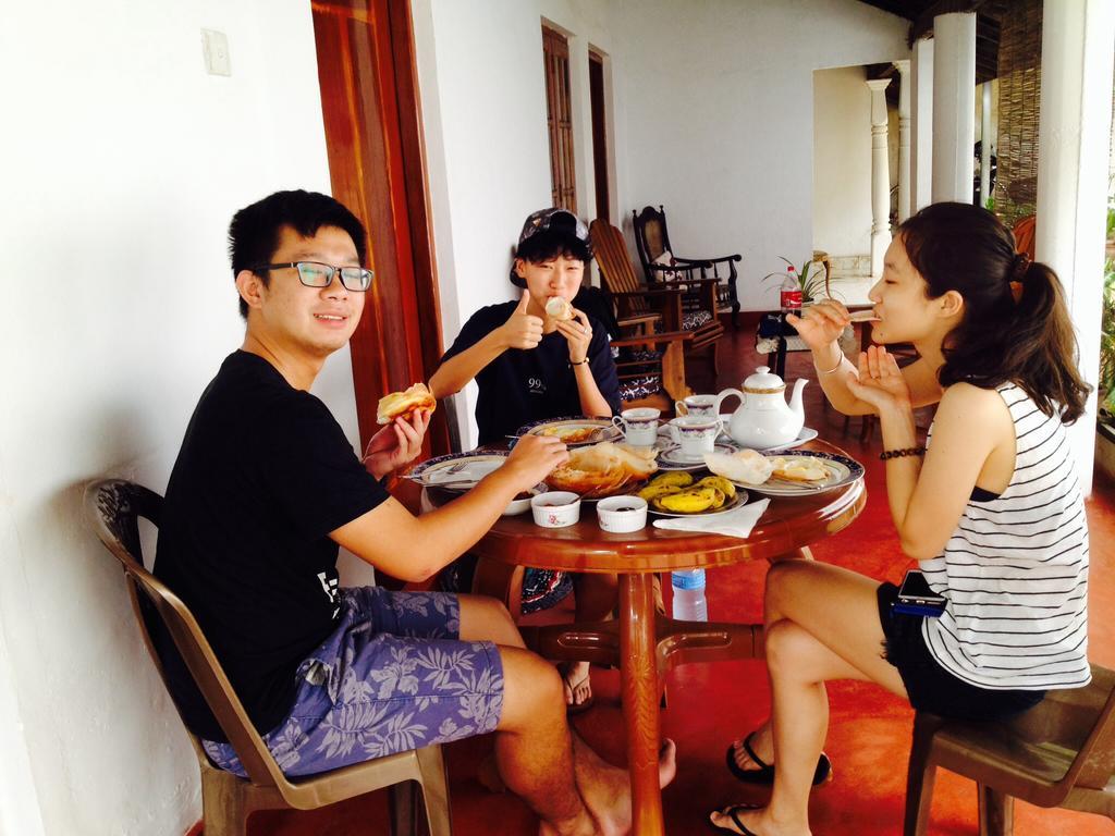 Manik Home Stay Kudapaduwa Zimmer foto